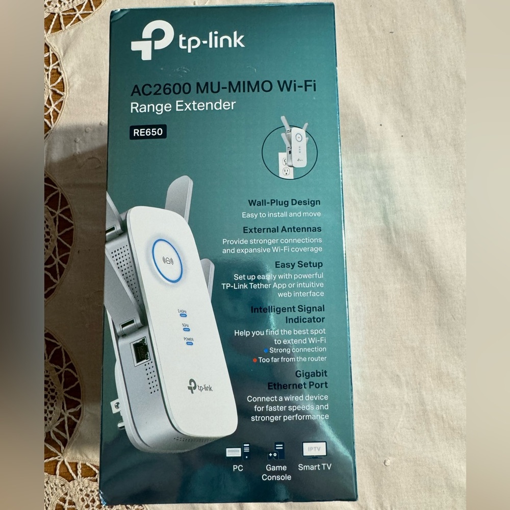 Tp-Link WiFi Extender - Picture 2 of 4
